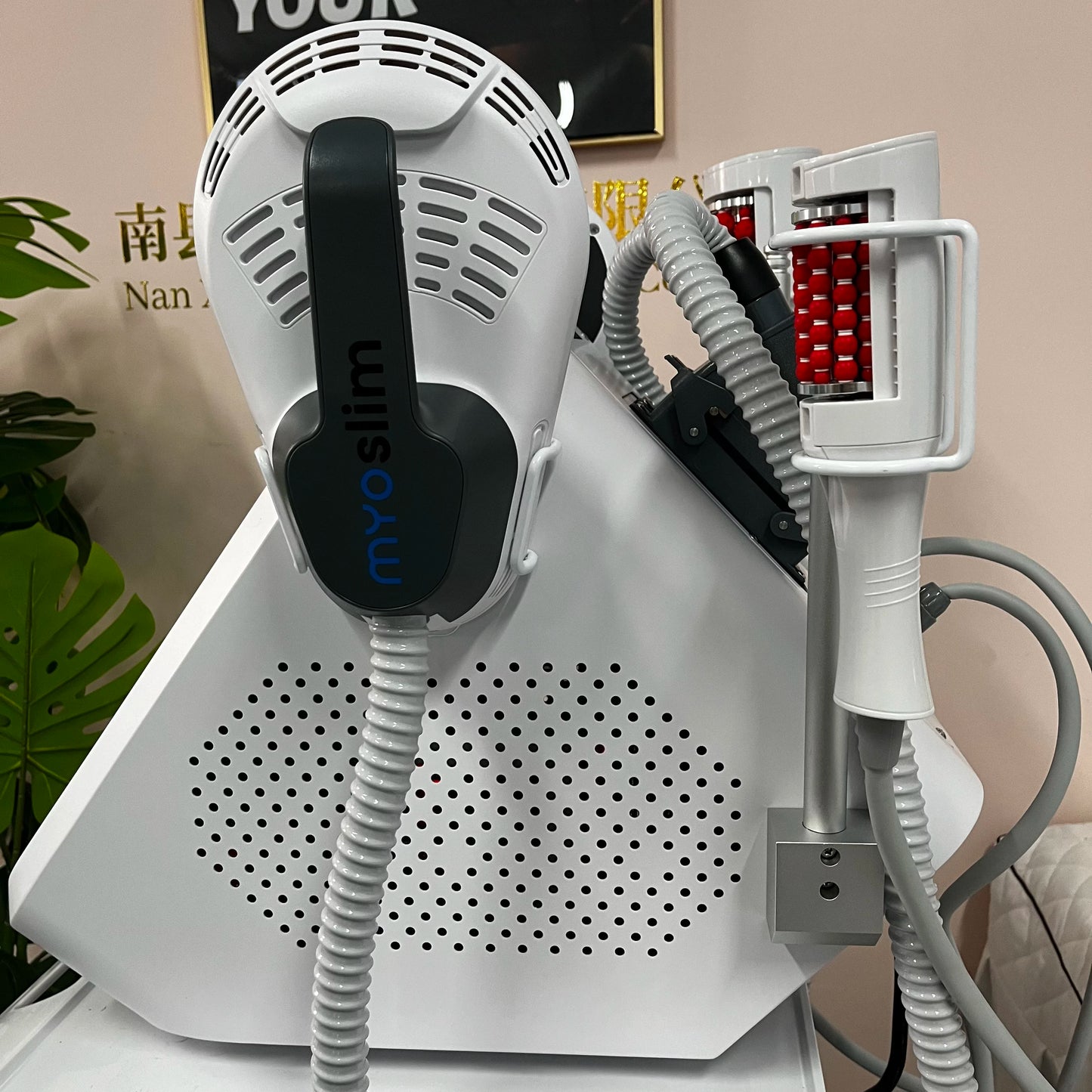 Myoslim 360 Degree Vacuum Massage Roller For Body Slimming