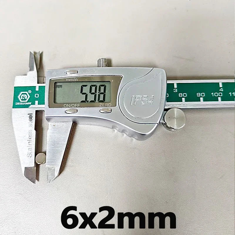6x2mm Round Magnets 2000 Pack For Fridge And Whiteboard